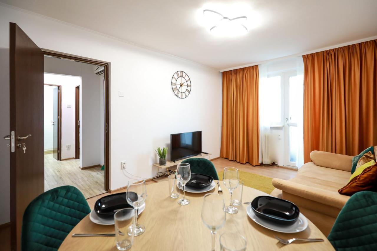 Quickspace Apartment Bukares Bagian luar foto